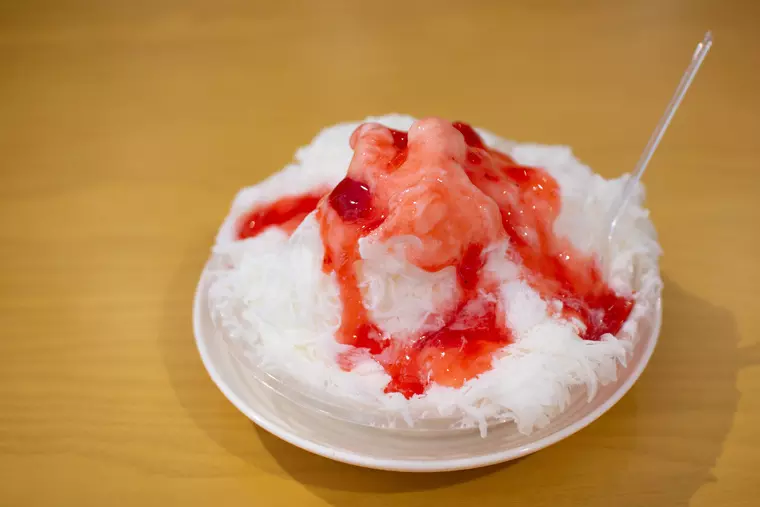 ▲「綿雪(イチゴ)」…550円