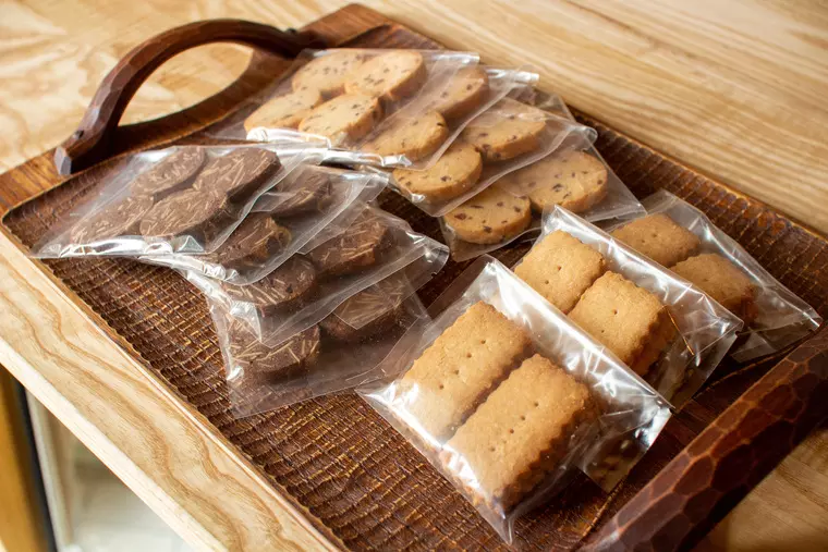 ▲「米粉のクッキー 各種」…280円~