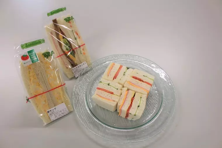 ▲（左から）「卵サンド」「ミックスサンド」「シンプルサンド」
