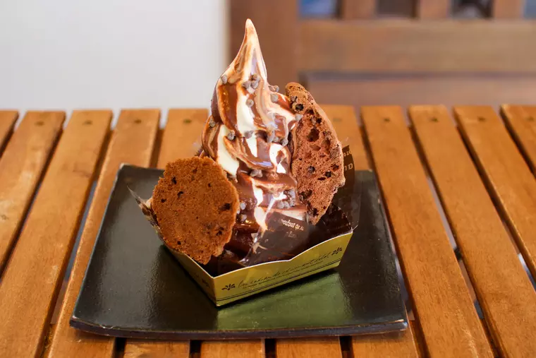 ▲「甘食ソフト（チョコ）」
店内 495円／テイクアウト 486円（どちらも税込）
