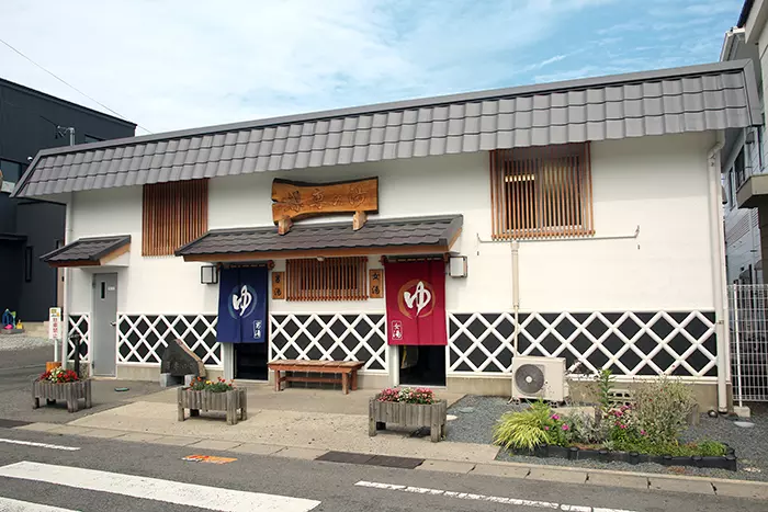 （画像引用：飯坂温泉共同浴場 公式WEBサイト）